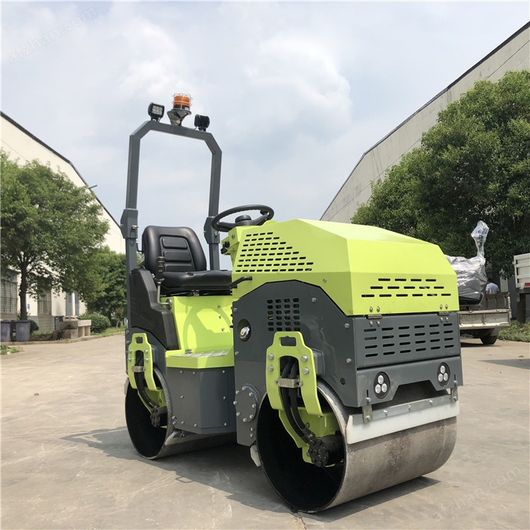思拓瑞克小型压路机厂家沥青草坪压实机批发(图3)
